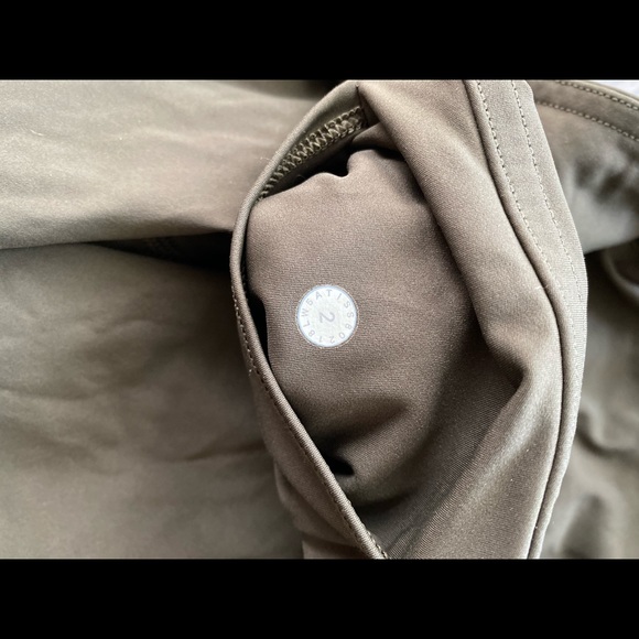 LULULEMON Fast and Free 25” Leggings - Picture 9 of 9